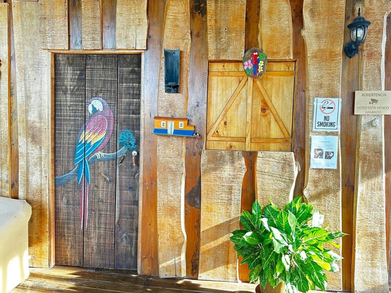 Hostel Rustico Marabi Tárcoles Exterior photo